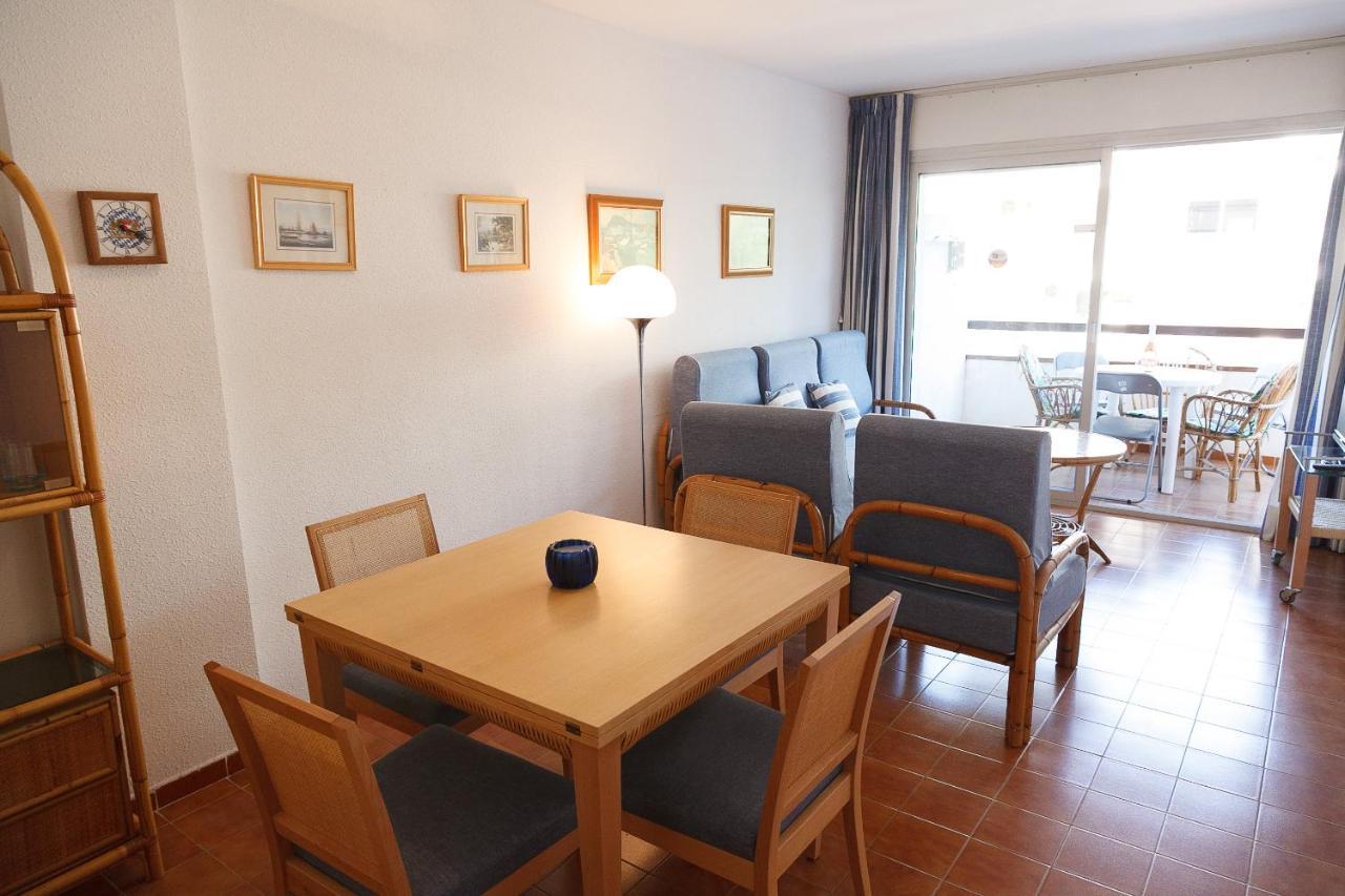 Uhc Buigas Luz Apartments Salou Luaran gambar