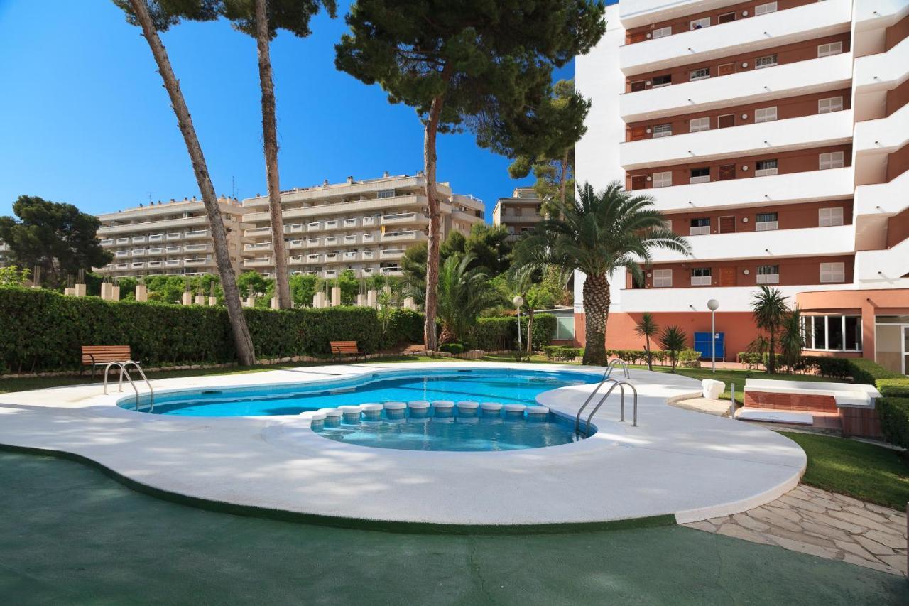Uhc Buigas Luz Apartments Salou Luaran gambar