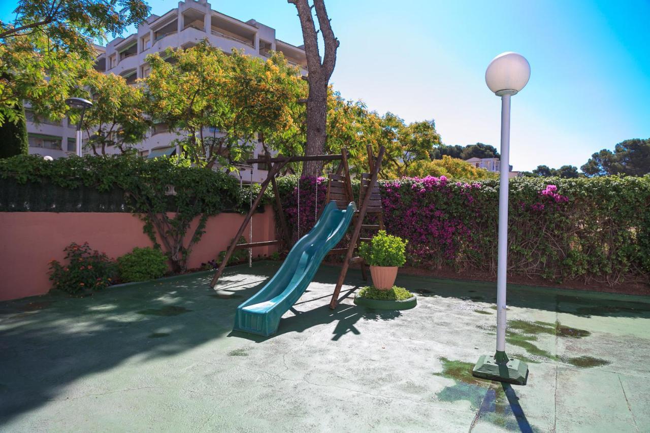 Uhc Buigas Luz Apartments Salou Luaran gambar
