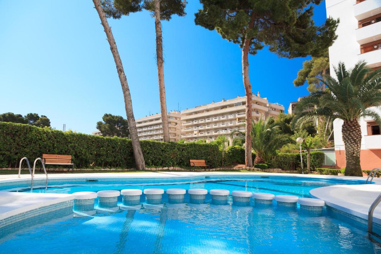 Uhc Buigas Luz Apartments Salou Luaran gambar