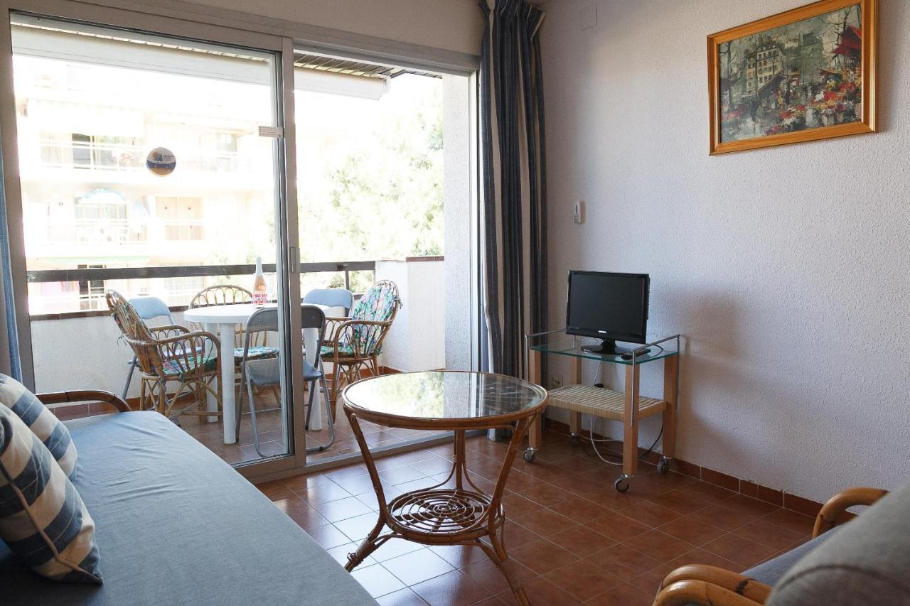 Uhc Buigas Luz Apartments Salou Luaran gambar